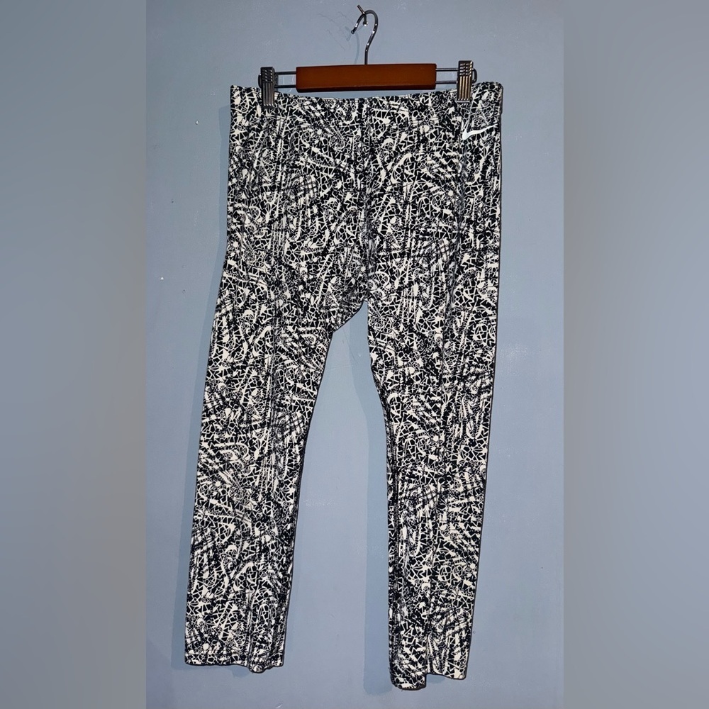 Nike Kids Black and White Patterned Leggings